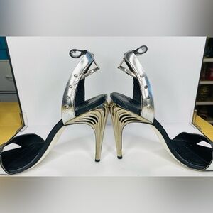 Fendi Silver Sculptoral Heels Authentic
